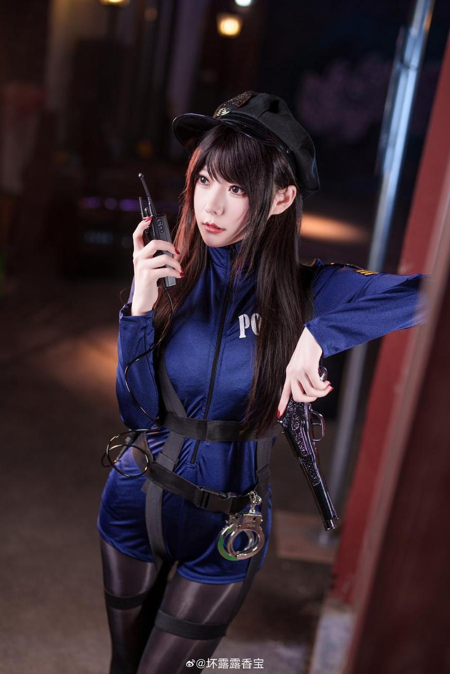 精选香草喵帕帕OL的照片和cosplay，尽情享受这个神奇的世界-51acg