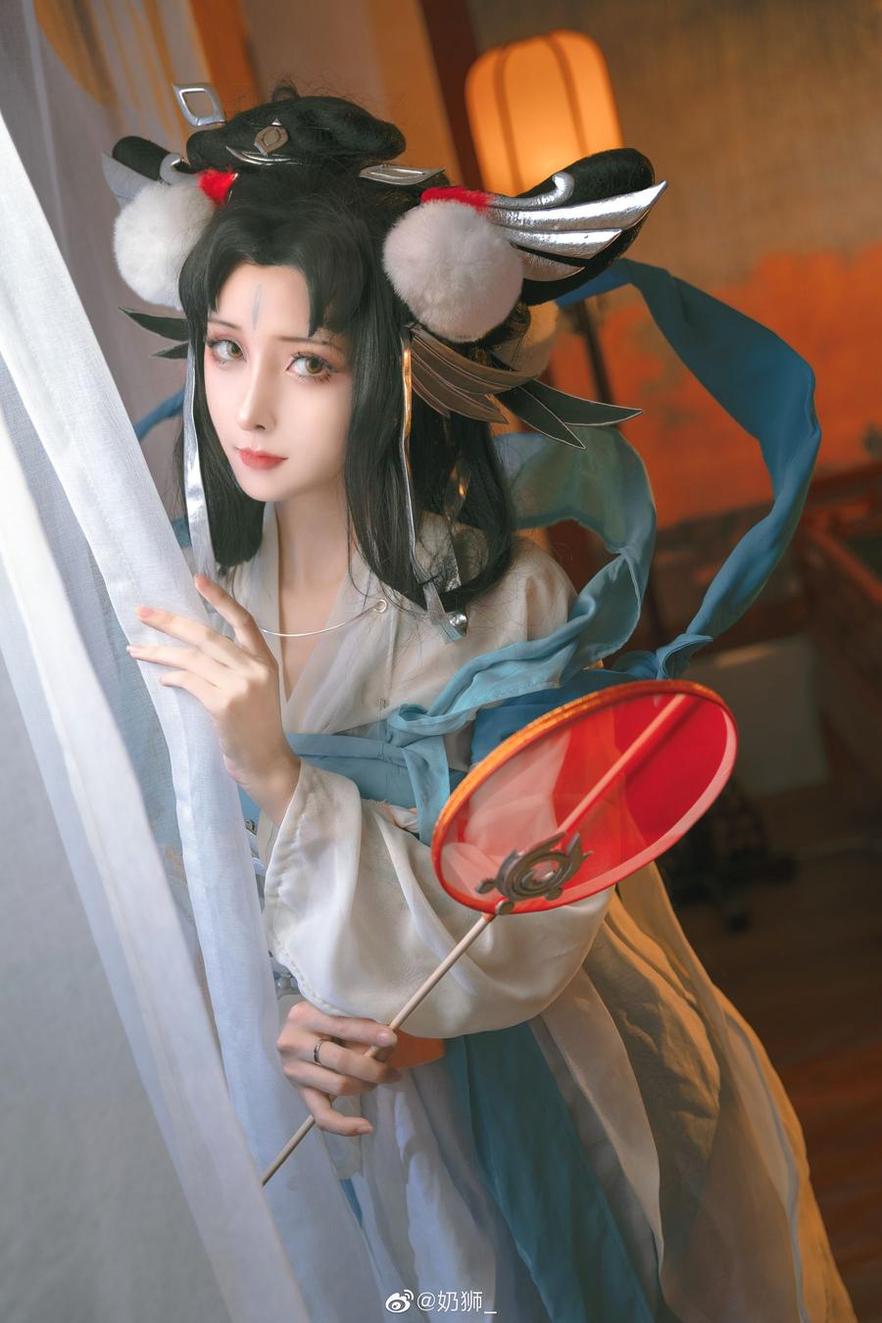 奶狮不咬人cosplay的照片让人惊叹，超乎想象的还原度令人瞠目-51acg